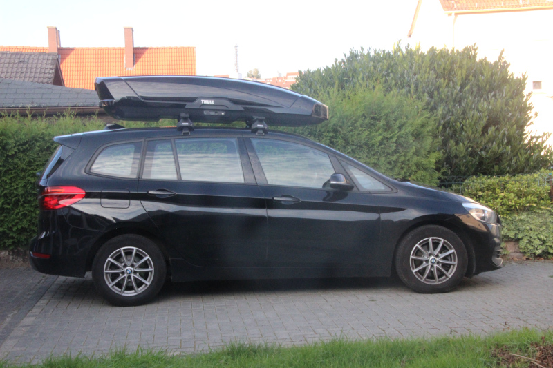 Speyer: Dachbox mit 640 Liter Volumen von THULE auf einem 2er BMW Gran Tourer